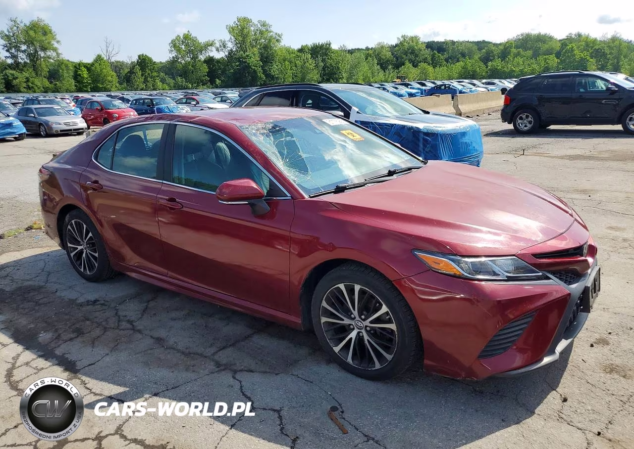 2018 Toyota Camry Se VIN:4T1B11HK2JU541526 - 4
