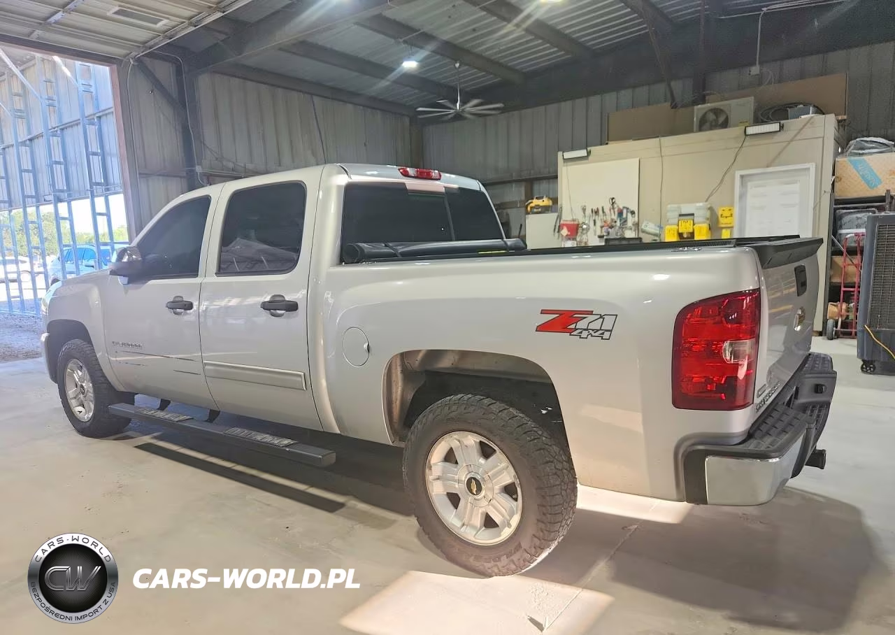 2011 Chevrolet Silverado K1500 Lt VIN:3GCPKSE3XBG357403 - 2