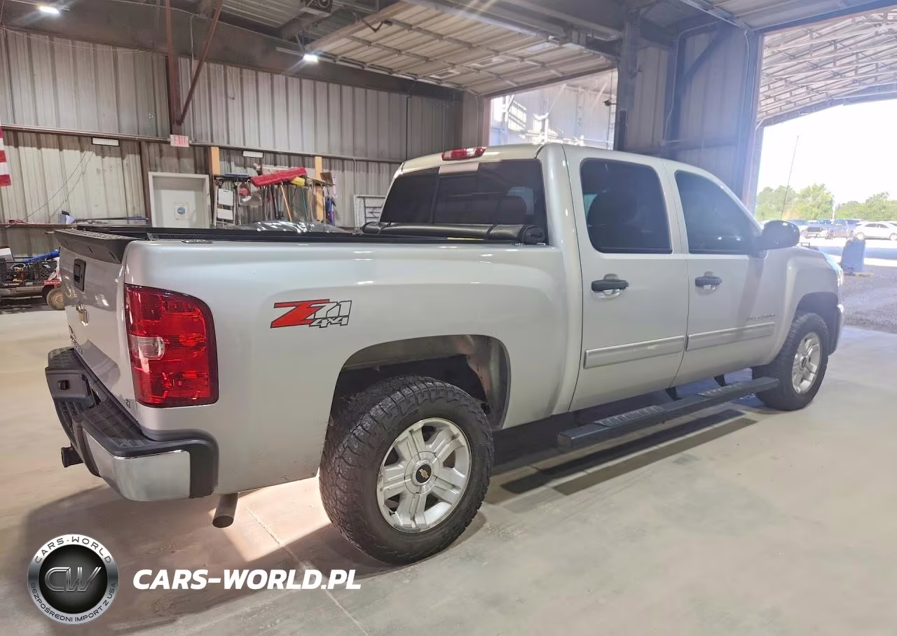 2011 Chevrolet Silverado K1500 Lt VIN:3GCPKSE3XBG357403 - 3