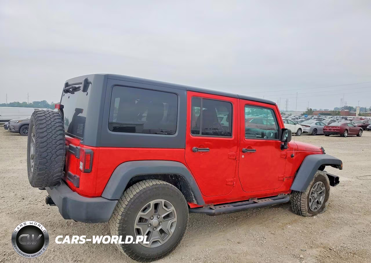 2016 Jeep Wrangler Unlimited Rubicon VIN:1C4BJWFGXGL240338 - 3