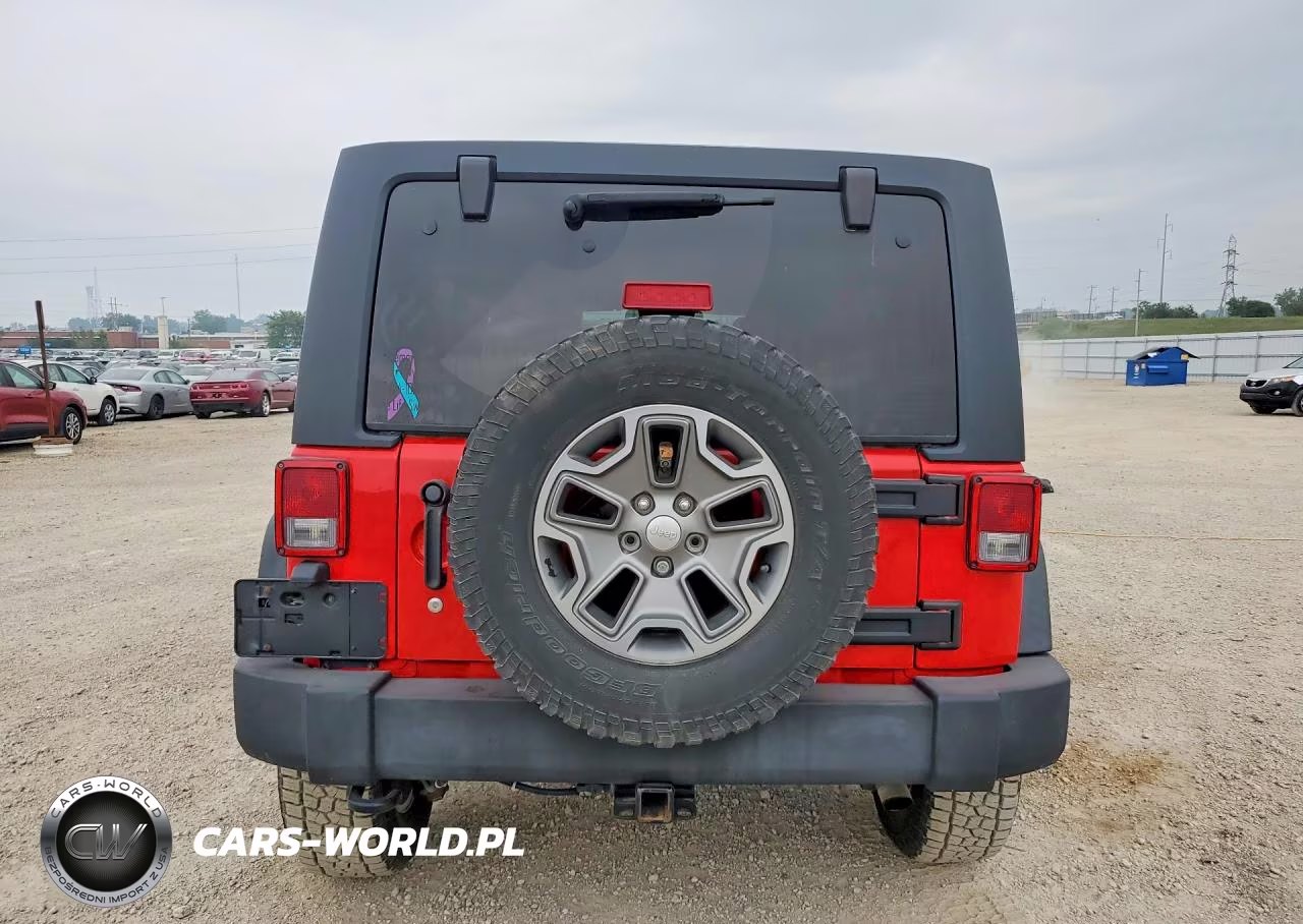 2016 Jeep Wrangler Unlimited Rubicon VIN:1C4BJWFGXGL240338 - 6