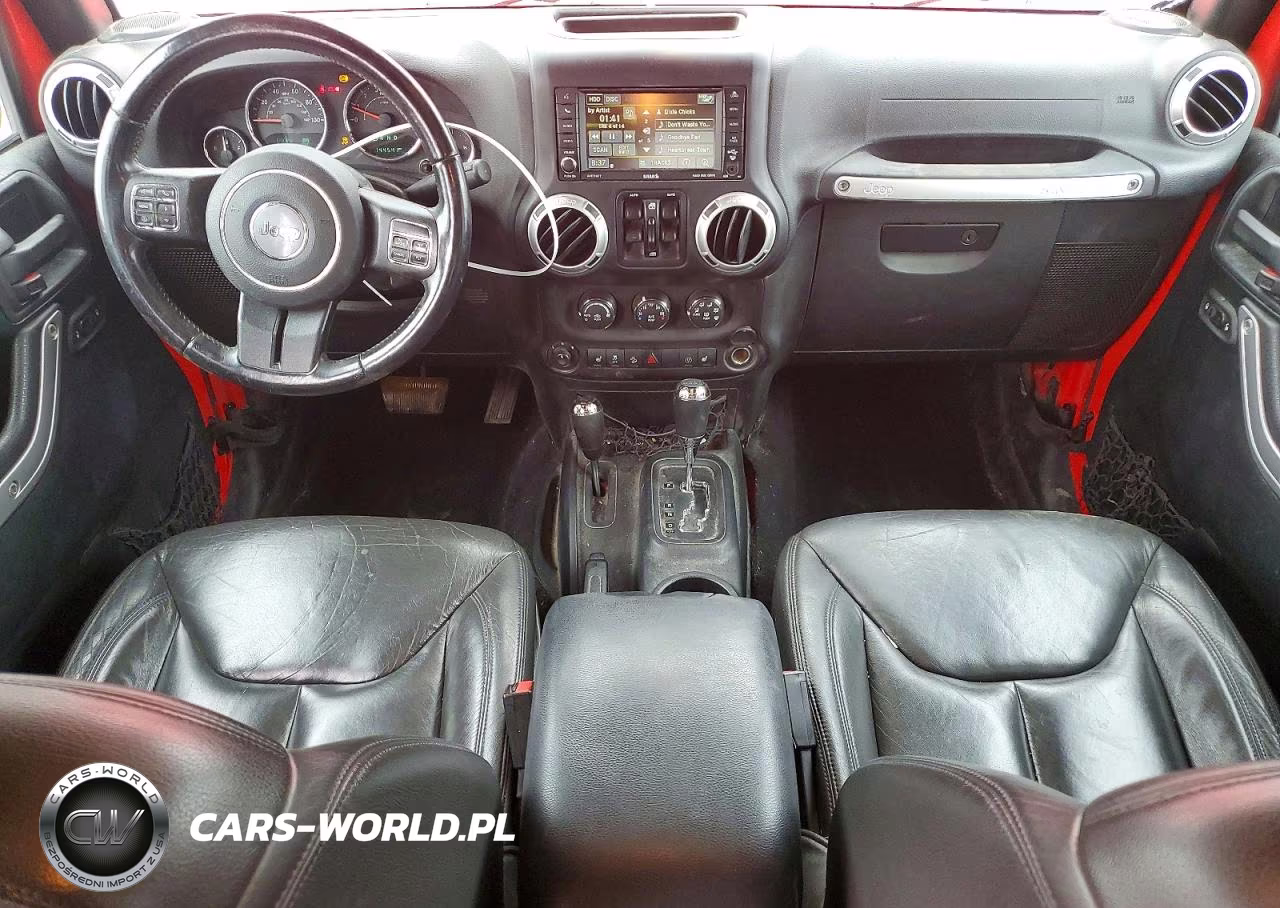 2016 Jeep Wrangler Unlimited Rubicon VIN:1C4BJWFGXGL240338 - 8
