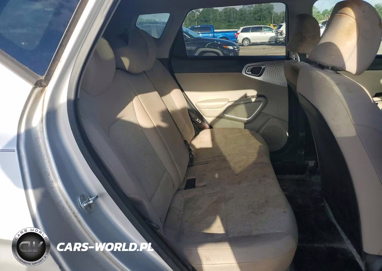 2020 Kia Soul Lx VIN:KNDJ23AUXL7102919 - 11