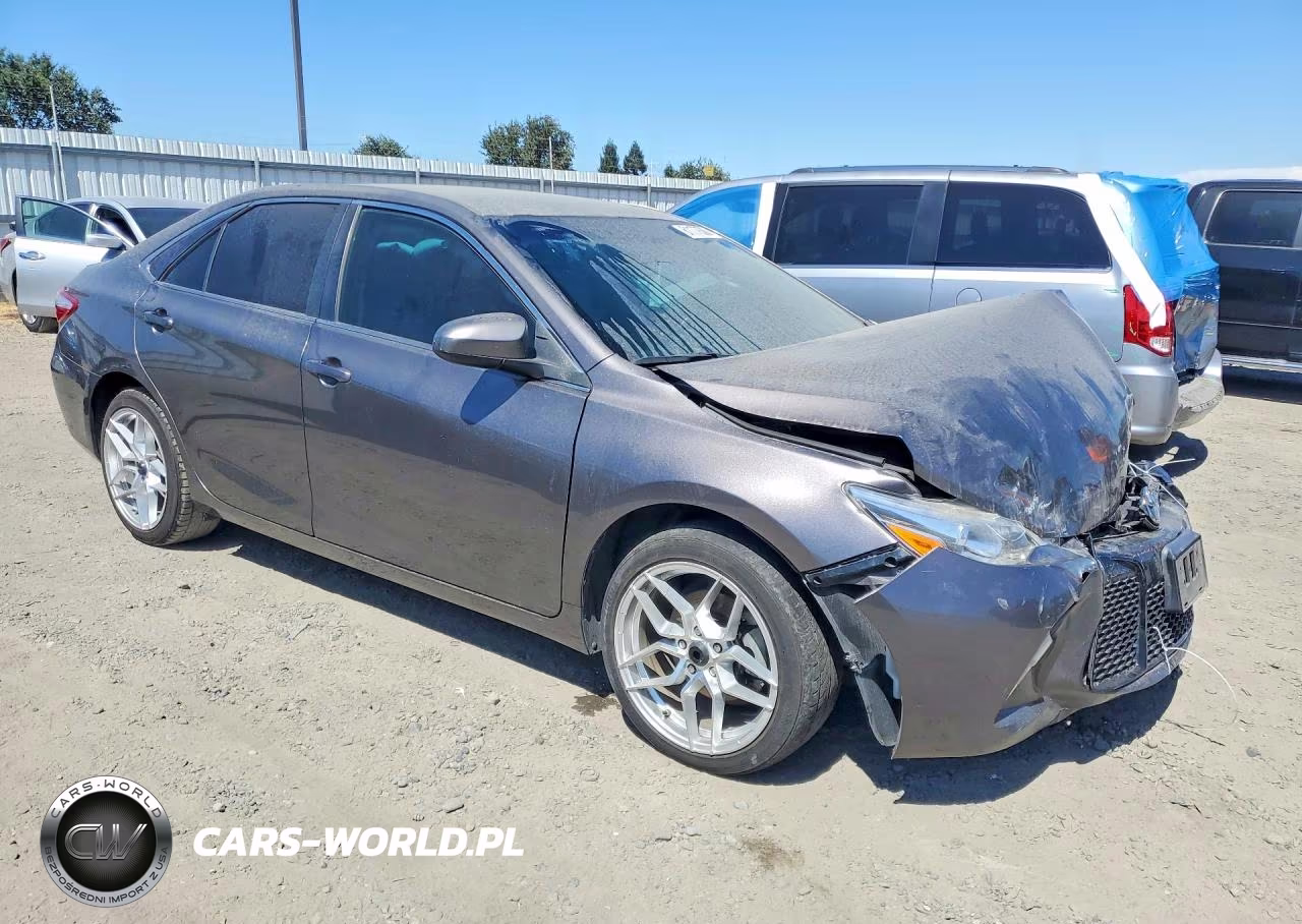 2016 Toyota Camry Se VIN:4T1BF1FK1GU244423 - 4