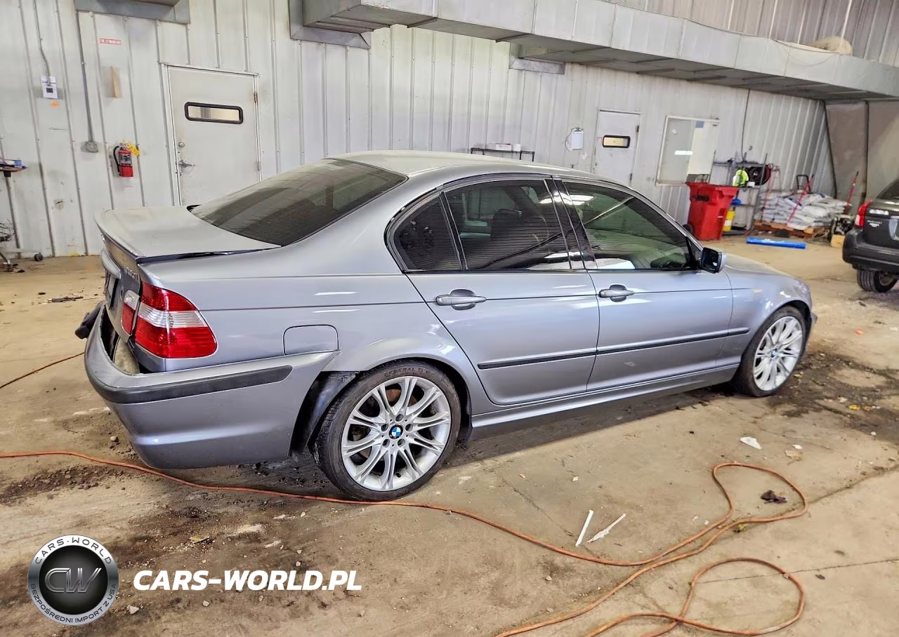 2004 BMW 330 I VIN:WBAEV53424KM05268 - 3