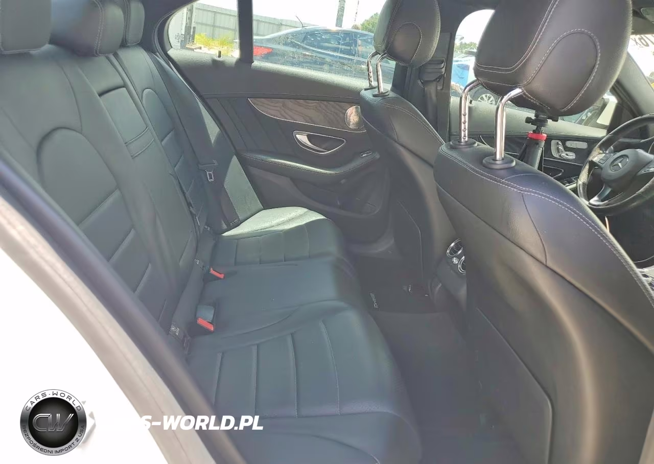 2016 Mercedes-Benz C 300 4Matic VIN:WDDWF4KBXGR130345 - 10