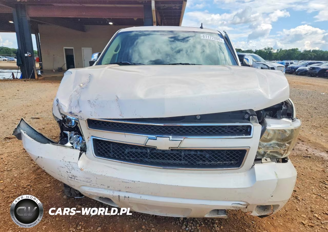 2008 Chevrolet Tahoe C1500 VIN:1GNFC13048R251251 - 5