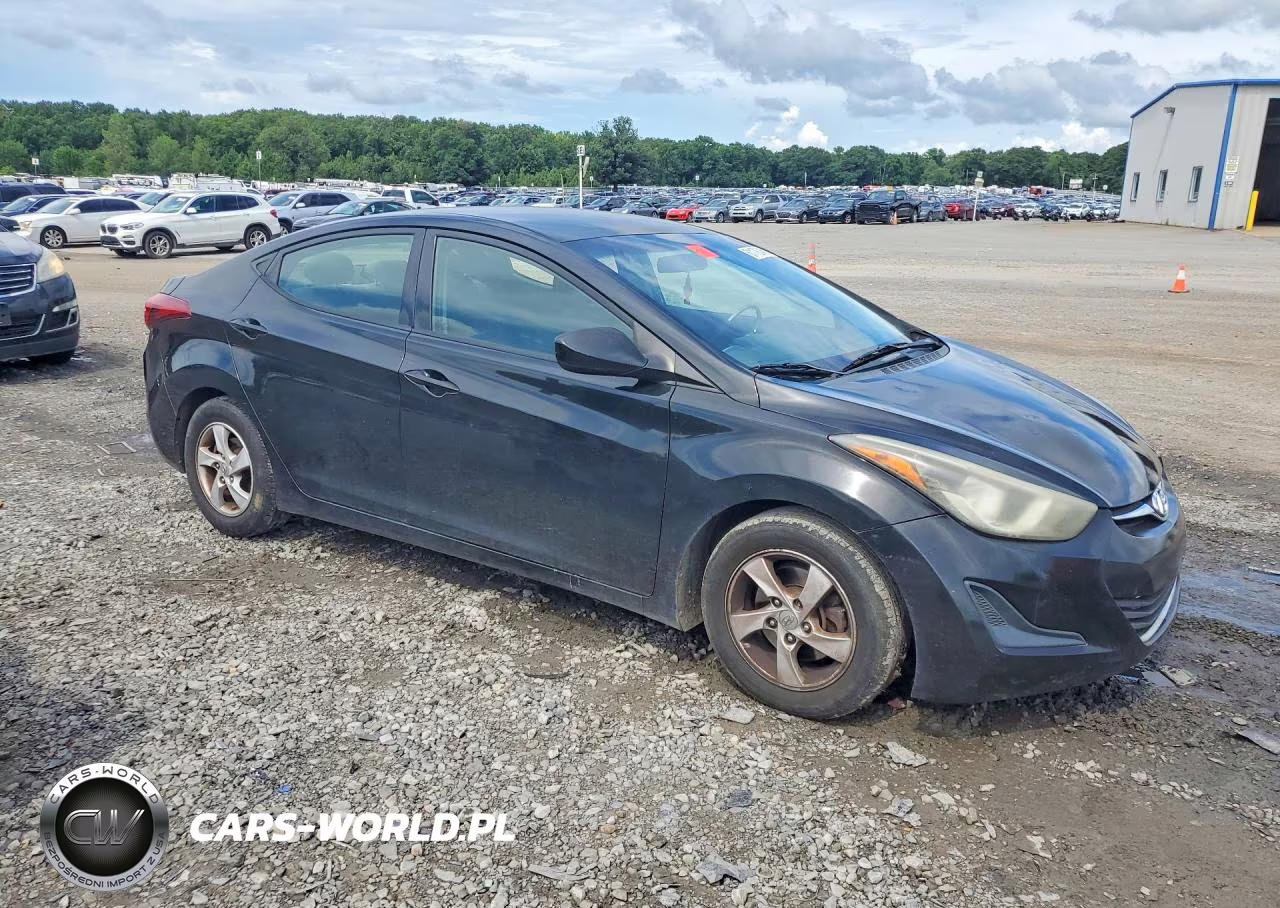 2014 Hyundai Elantra Se VIN:5NPDH4AE8EH499765 - 4