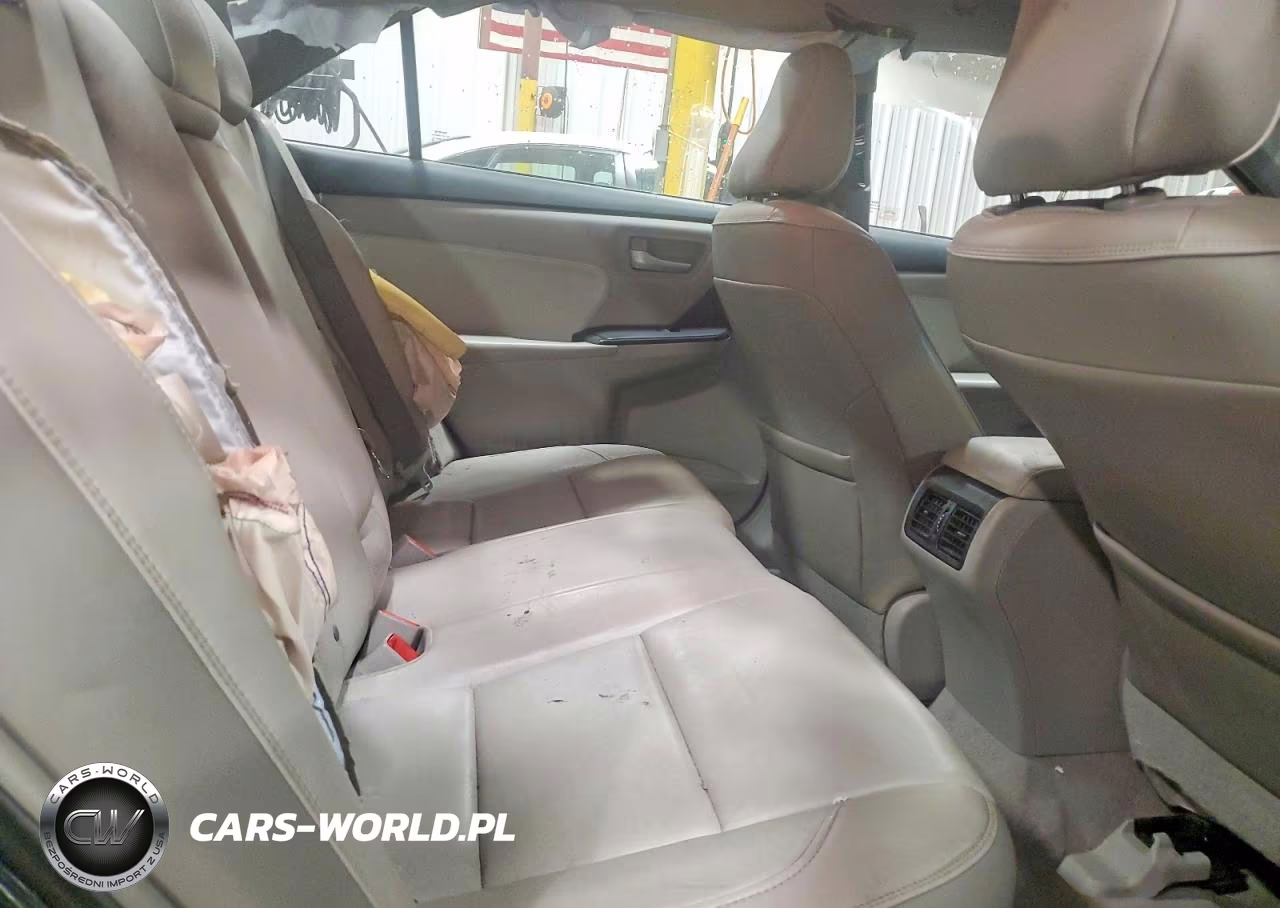2015 Toyota Camry Xle VIN:4T4BF1FK4FR488460 - 10
