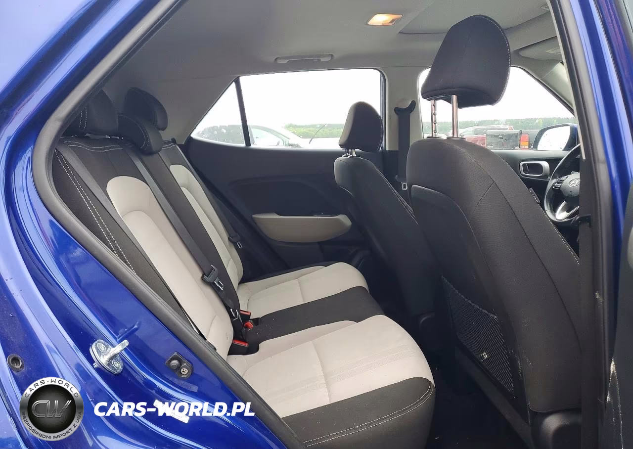 2023 Hyundai Venue Sel VIN:KMHRC8A33PU241104 - 10