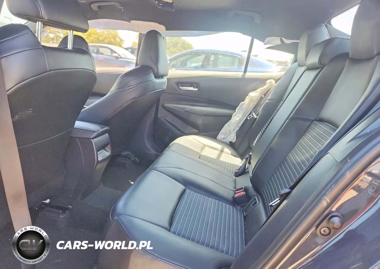 2026 Toyota Corolla Xse VIN:5YFT4MCE3TP273816 - 10