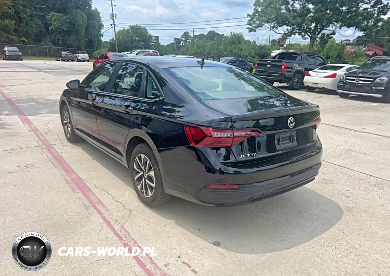 2024 Volkswagen Jetta S VIN:3VW5M7BU9RM103556 - 3