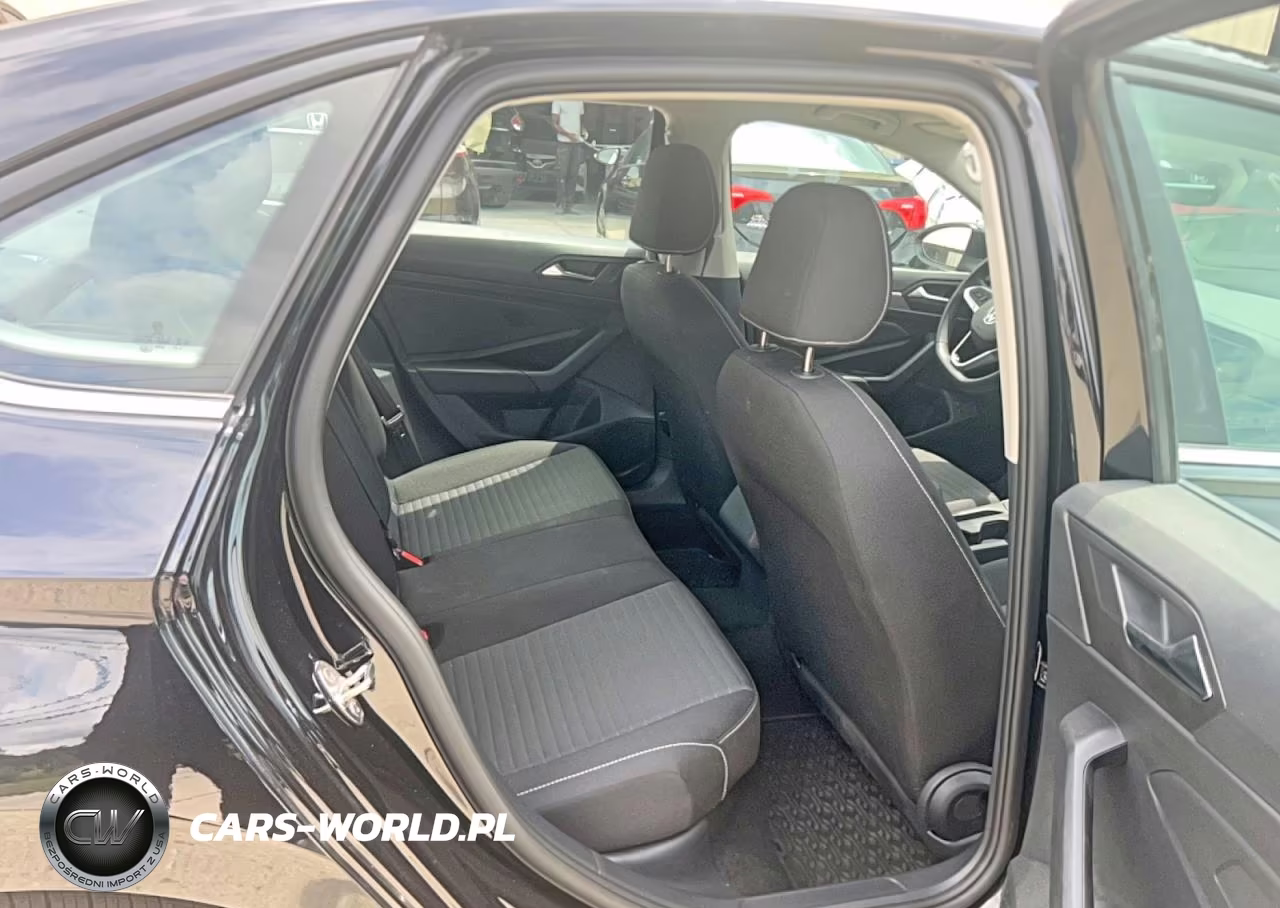 2024 Volkswagen Jetta S VIN:3VW5M7BU9RM103556 - 6