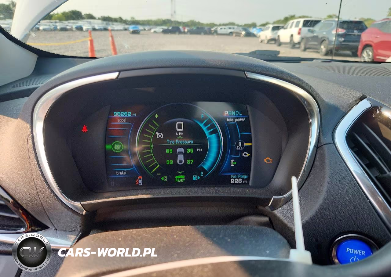 2018 Chevrolet Volt Premier VIN:1G1RB6S51JU157777 - 9