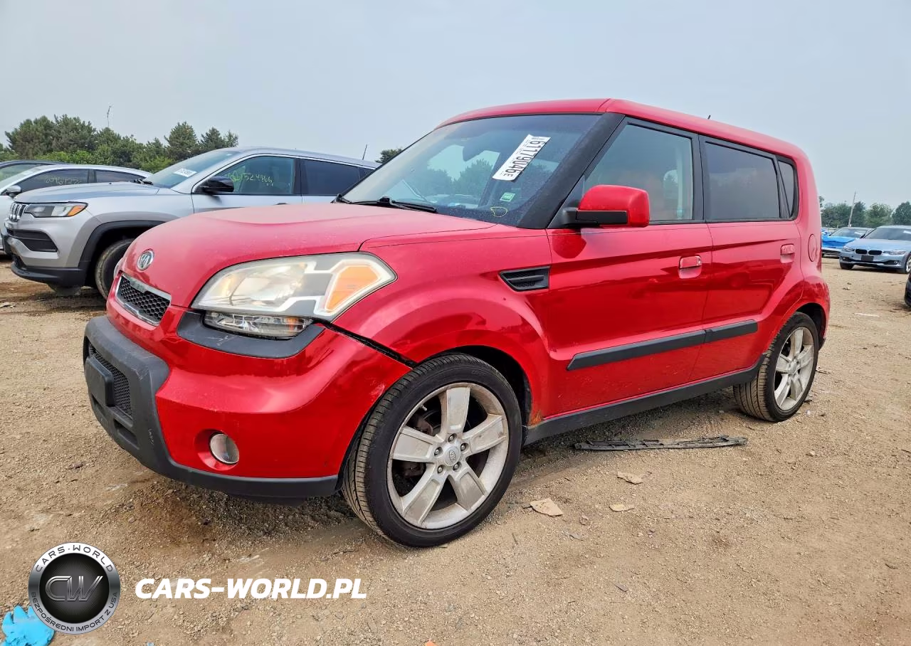 2010 Kia Soul +