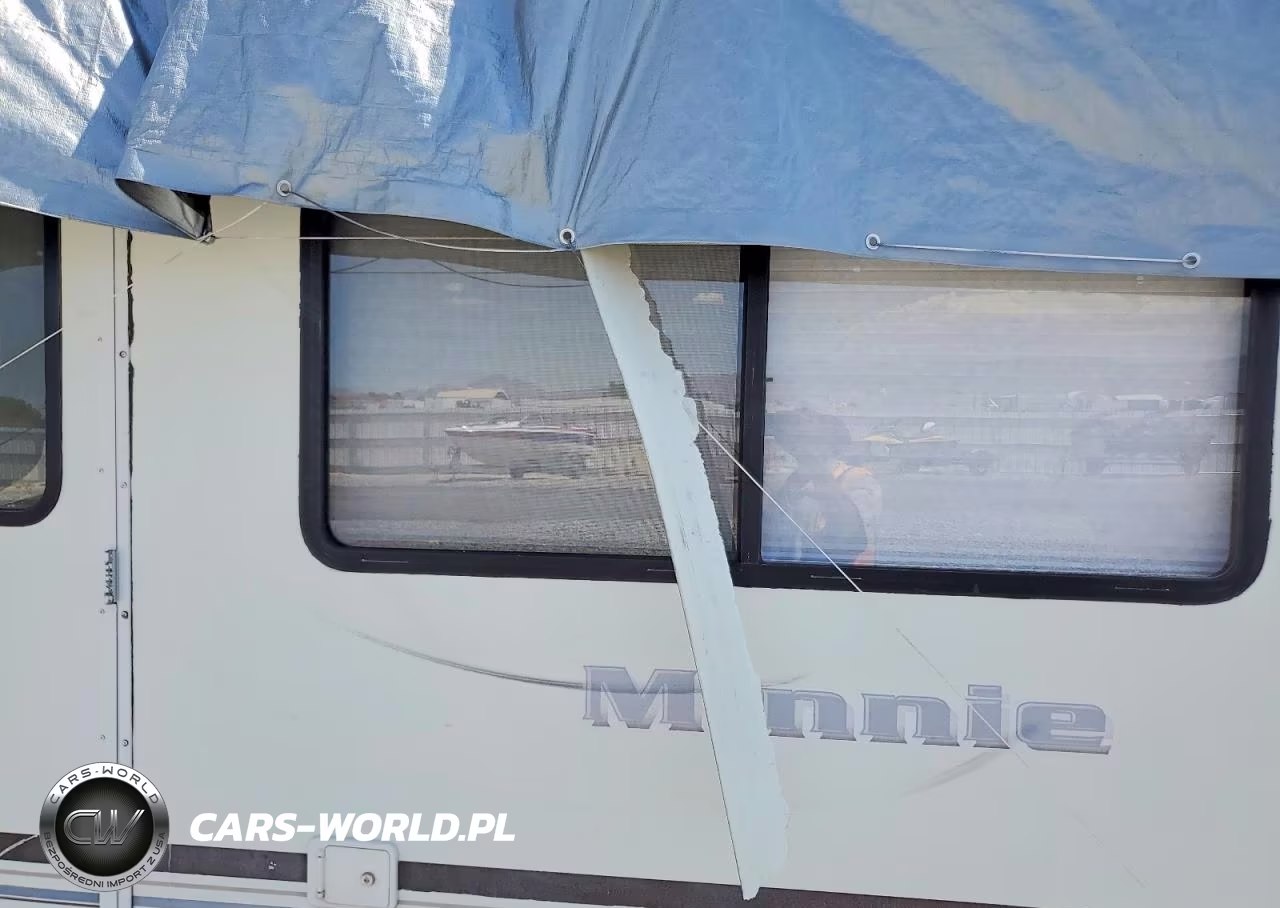 2003 Winnebago Minnie Rv VIN:1FDXE45S73HB76403 - 9