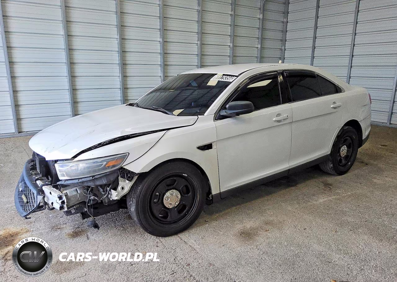 2017 Ford Taurus Police Interceptor – zdjęcie 1 z 13