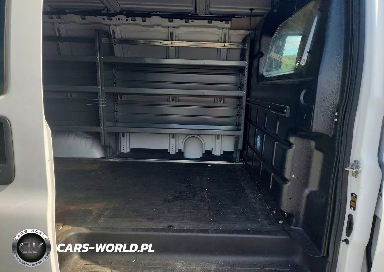 2022 Chevrolet Express G2500 VIN:1GCWGAFP2N1167882 - 10
