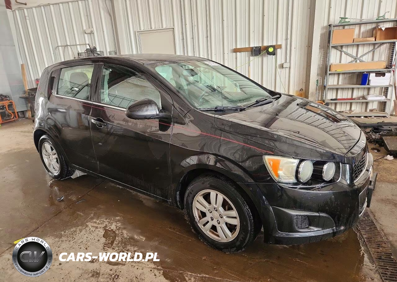 2015 Chevrolet Sonic Lt VIN:1G1JC6SGXF4100643 - 4