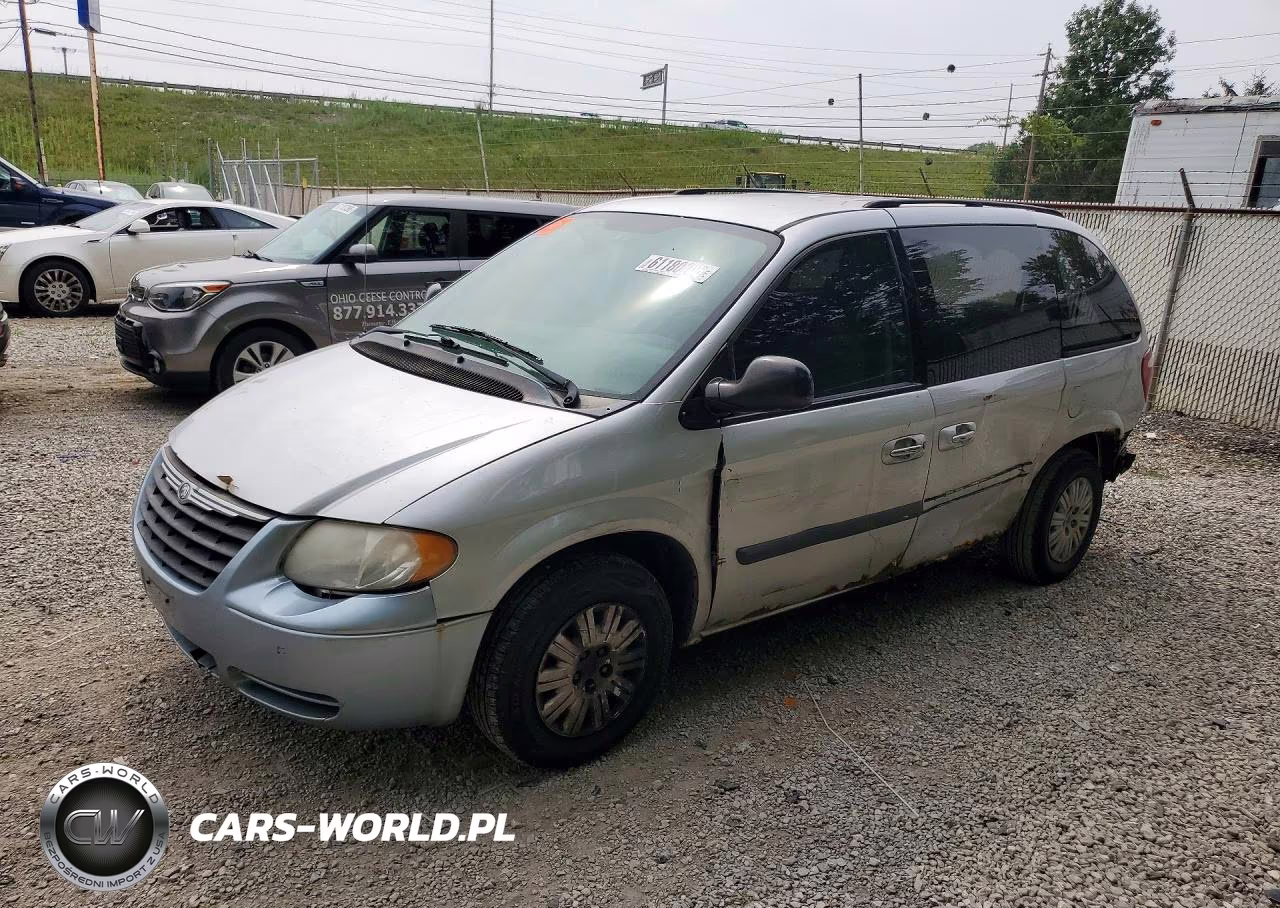 2006 Chrysler Town & Country