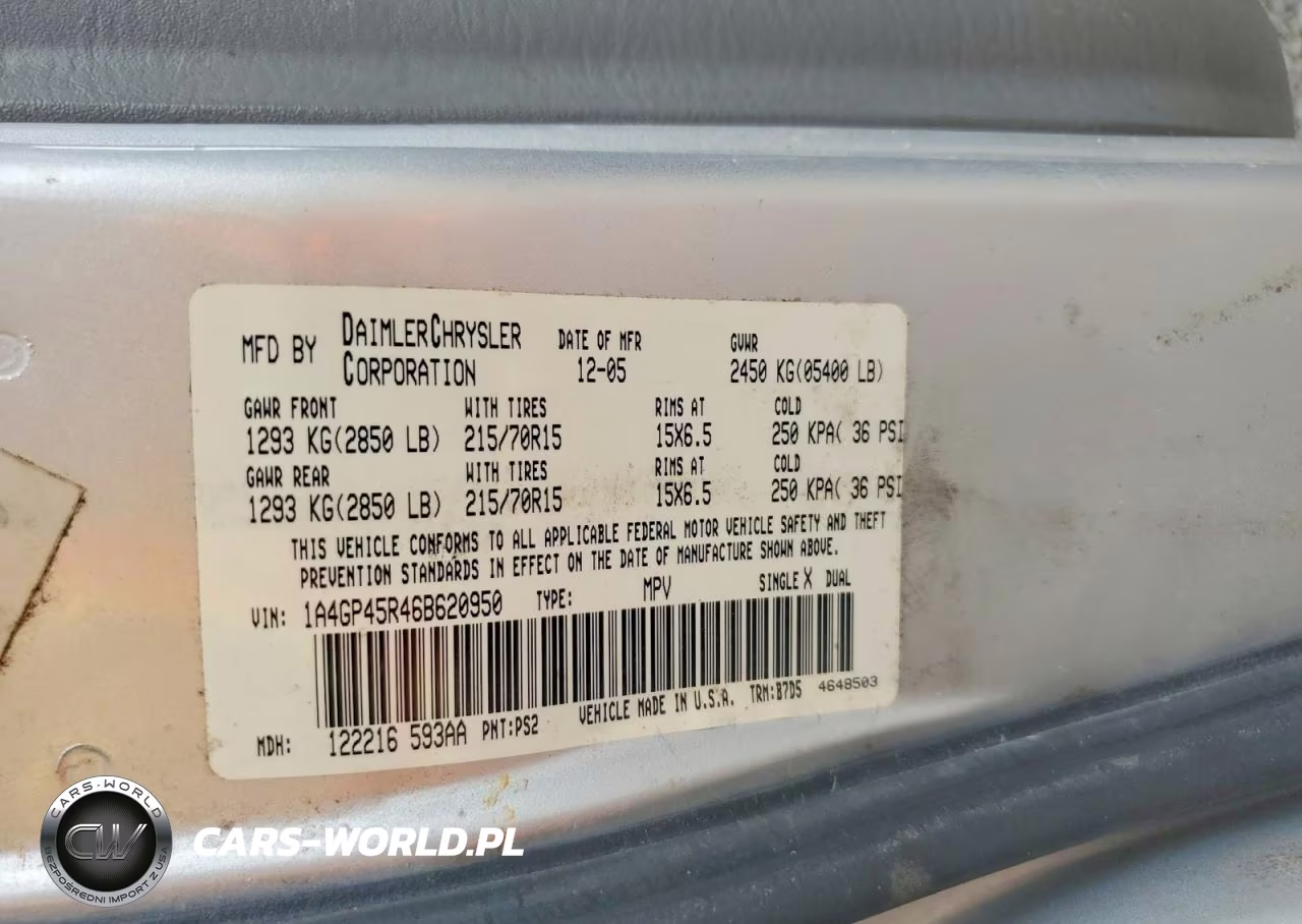 2006 Chrysler Town & Country VIN:1A4GP45R46B620950 - 13