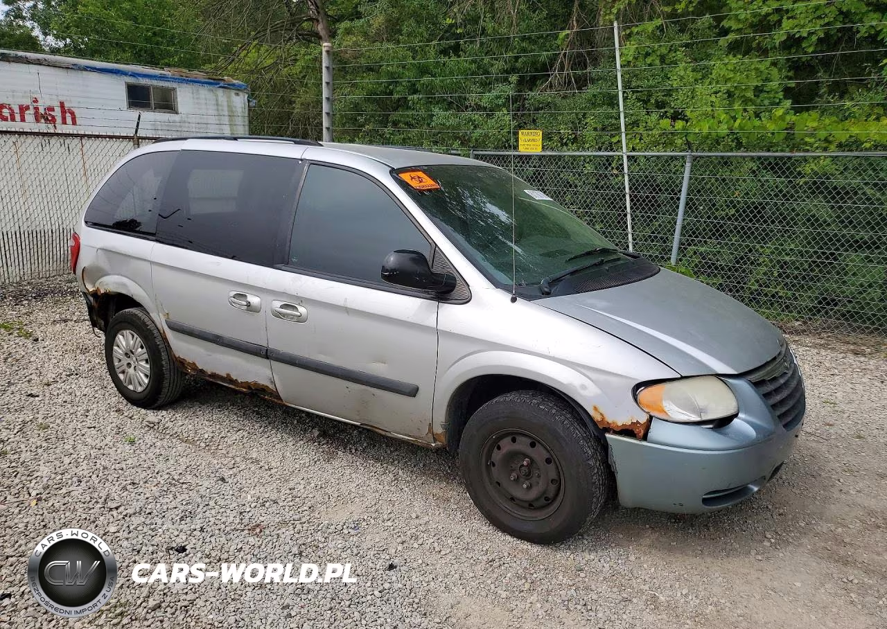 2006 Chrysler Town & Country VIN:1A4GP45R46B620950 - 4