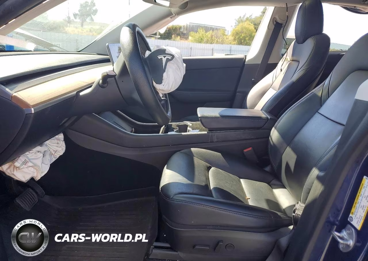 2020 Tesla Model Y VIN:5YJYGDEE8LF033957 - 7