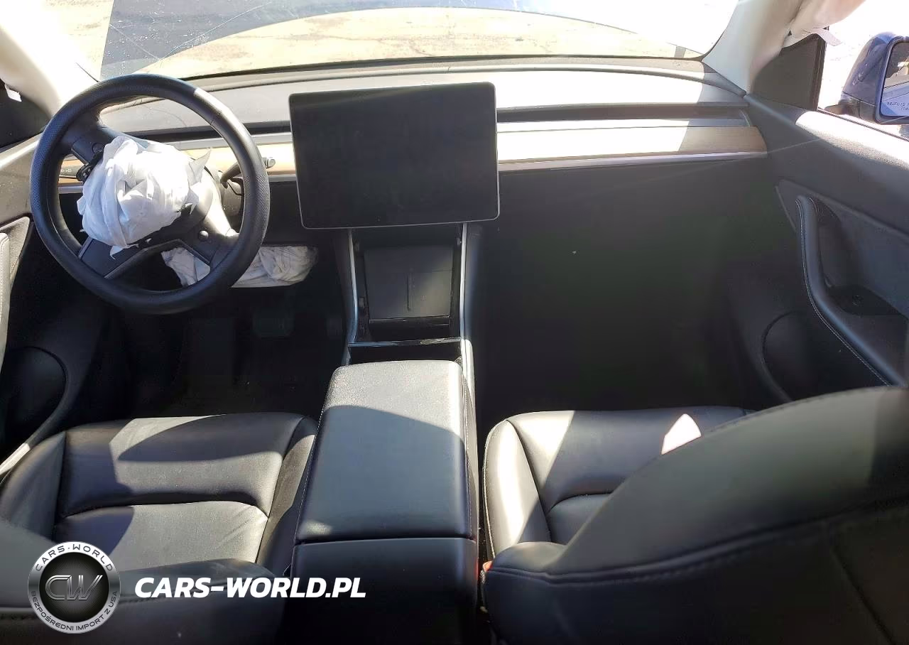 2020 Tesla Model Y VIN:5YJYGDEE8LF033957 - 8