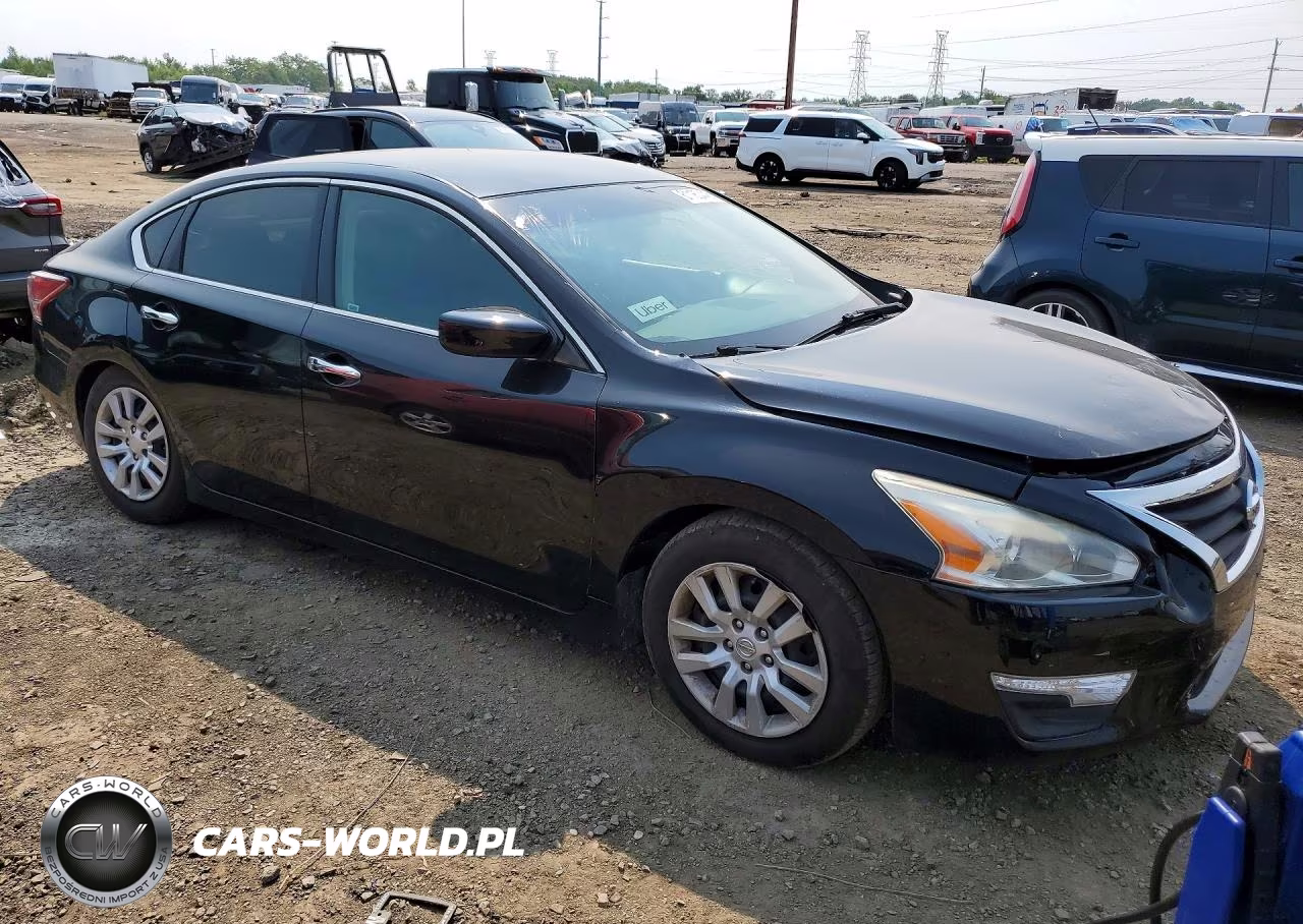 2013 Nissan Altima 2.5 VIN:1N4AL3AP4DN439435 - 4