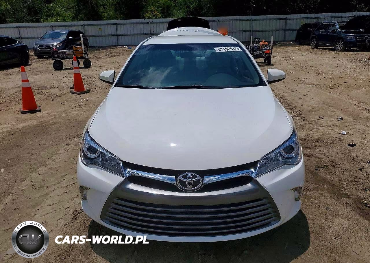 2017 Toyota Camry Le VIN:4T1BF1FK3HU408370 - 5