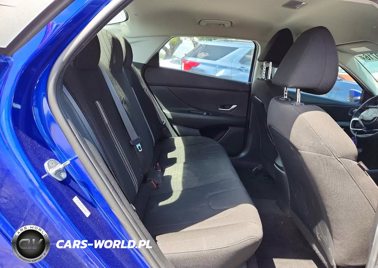 2023 Hyundai Elantra Sel VIN:KMHLM4AG5PU453310 - 10