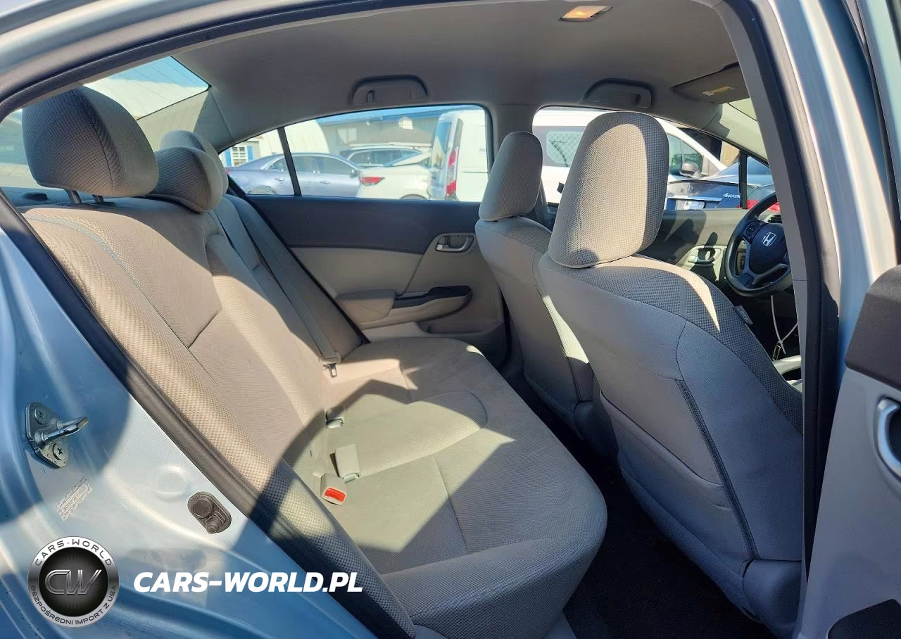 2012 Honda Civic Lx VIN:2HGFB2F50CH540601 - 10