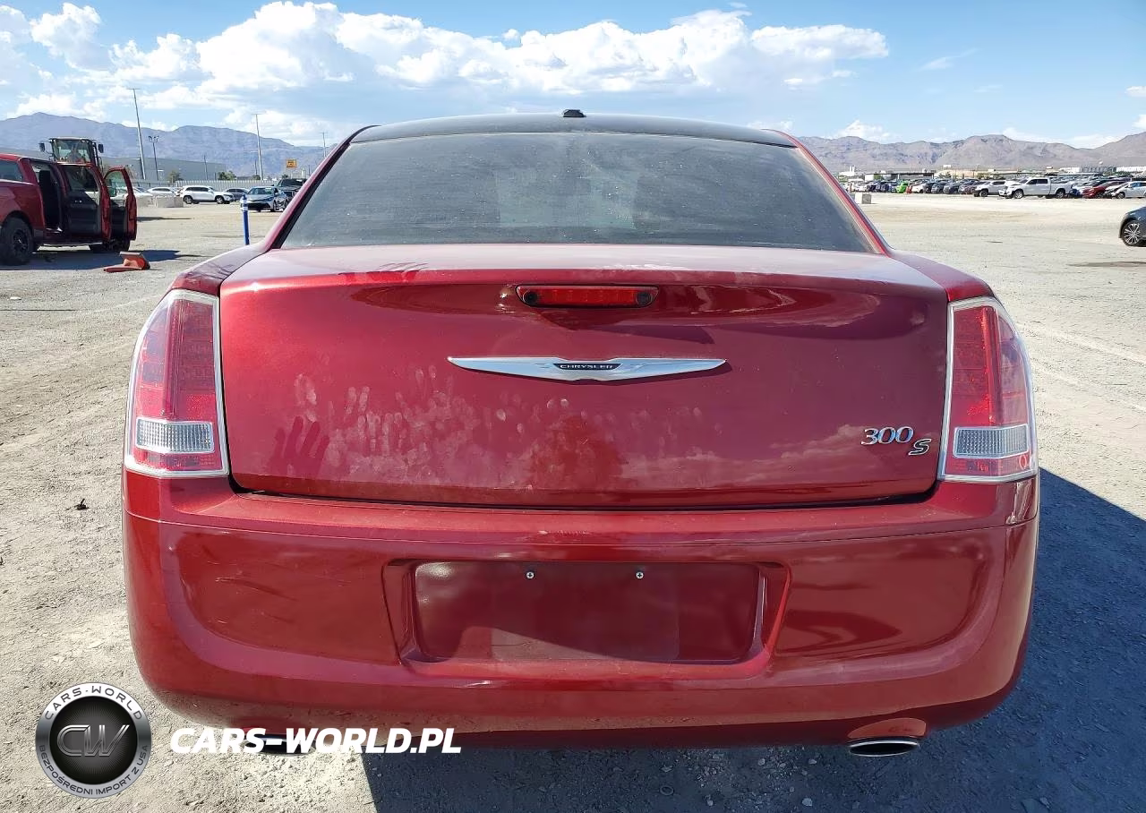 2014 Chrysler 300 S VIN:2C3CCABG2EH121625 - 6