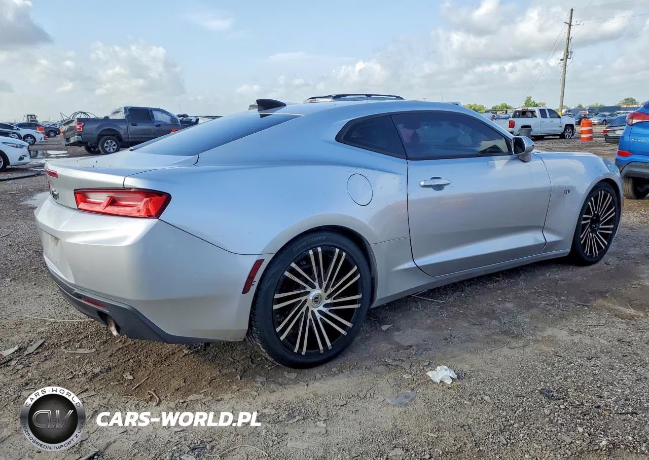 2018 Chevrolet Camaro Lt VIN:1G1FB1RX2J0186614 - 3