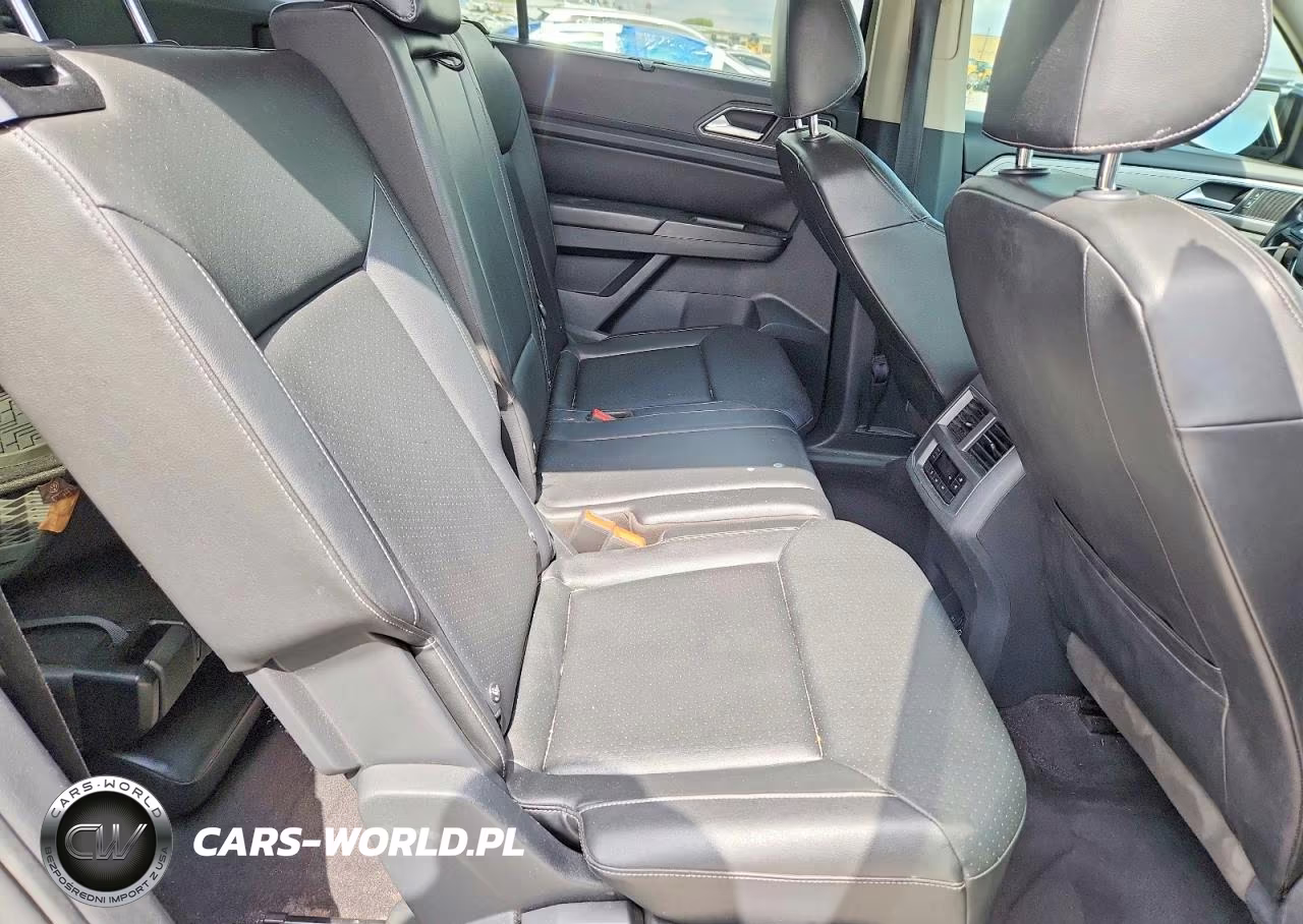 2018 Volkswagen Atlas Se VIN:1V2KR2CA4JC569804 - 10