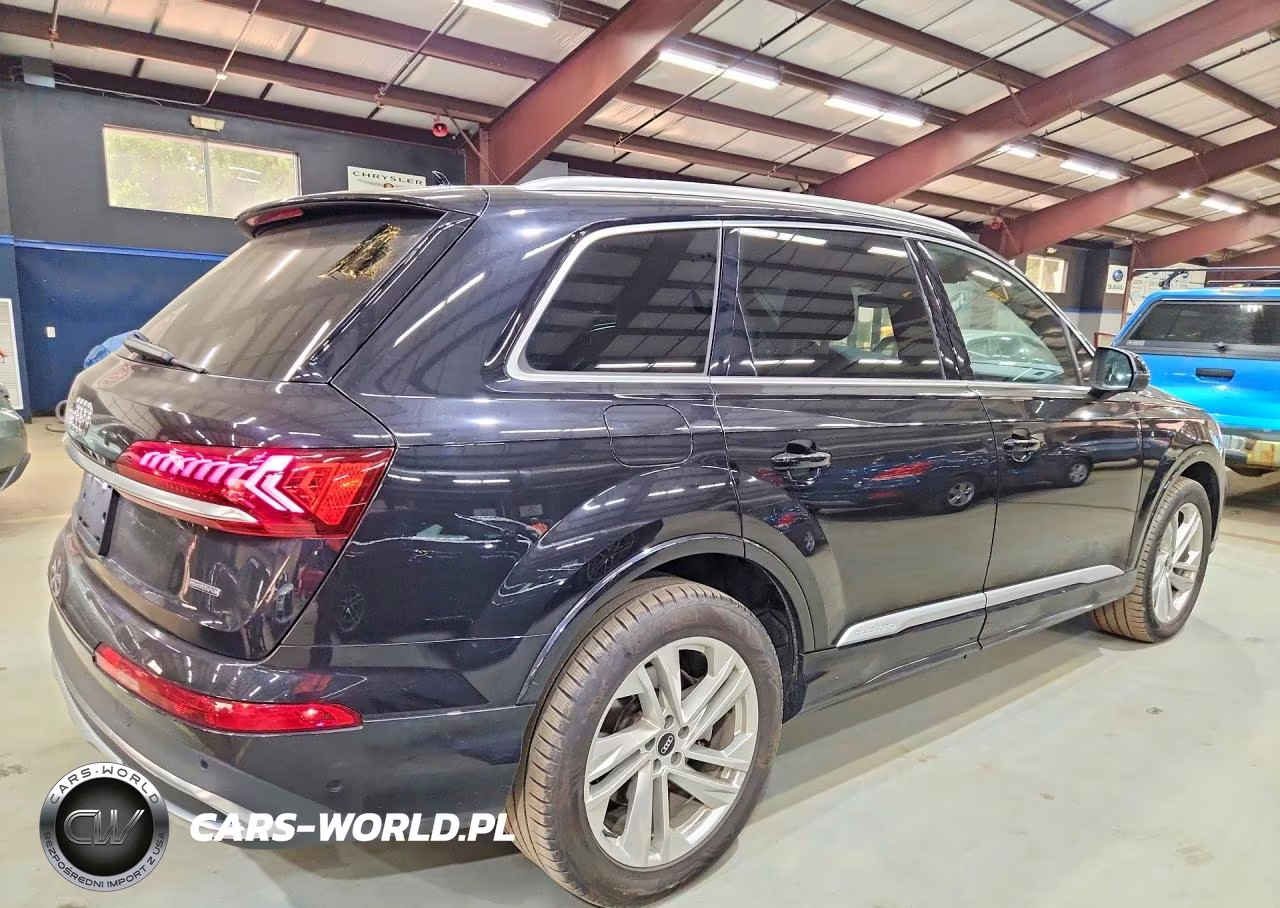 2021 Audi Q7 Premium VIN:WA1AXAF74MD021548 - 3