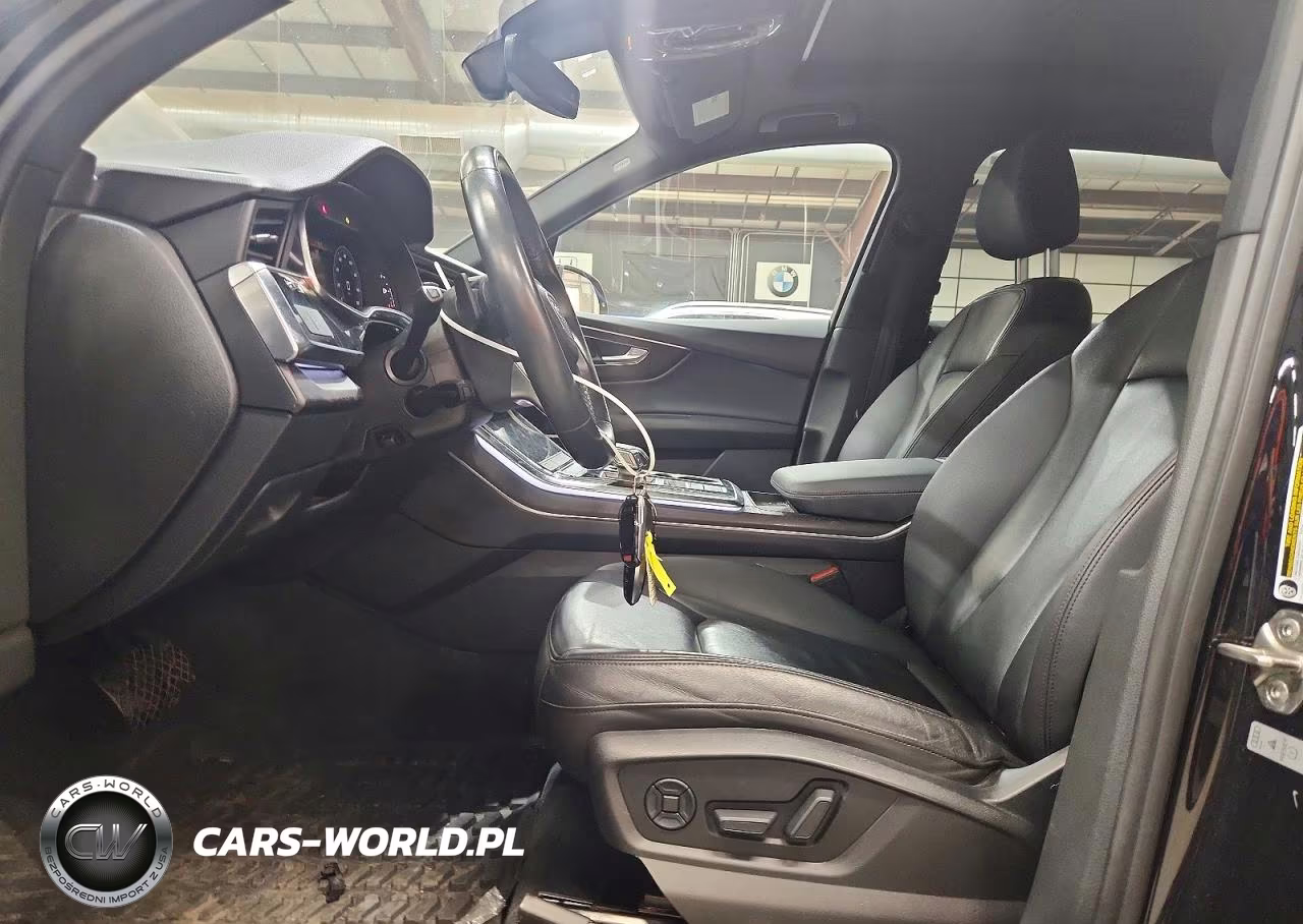 2021 Audi Q7 Premium VIN:WA1AXAF74MD021548 - 7