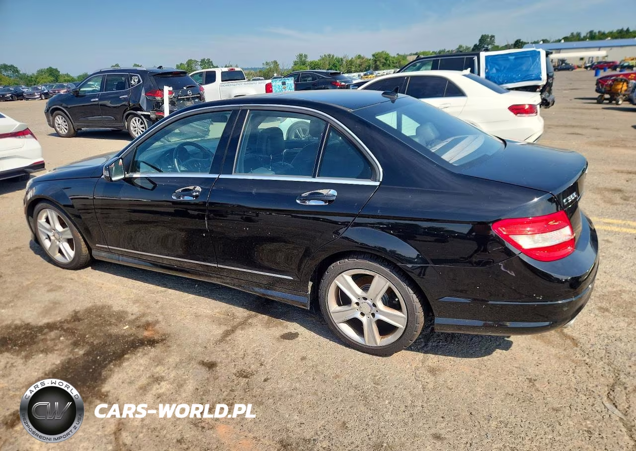 2011 Mercedes-Benz C 300 4Matic VIN:WDDGF8BB6BR177361 - 2