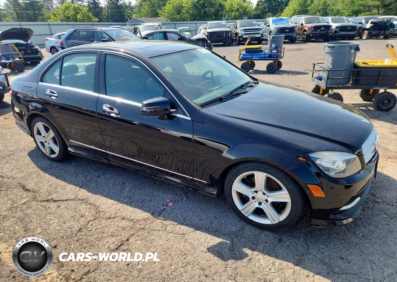 2011 Mercedes-Benz C 300 4Matic VIN:WDDGF8BB6BR177361 - 4