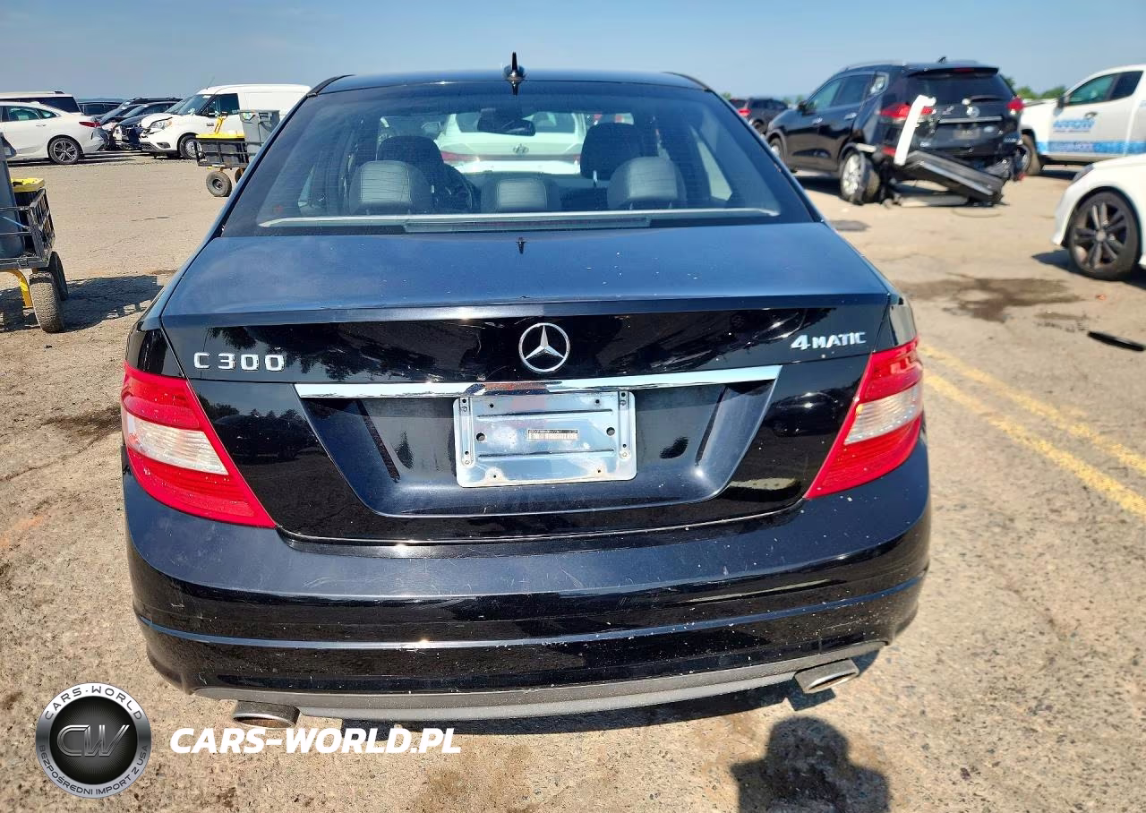 2011 Mercedes-Benz C 300 4Matic VIN:WDDGF8BB6BR177361 - 6