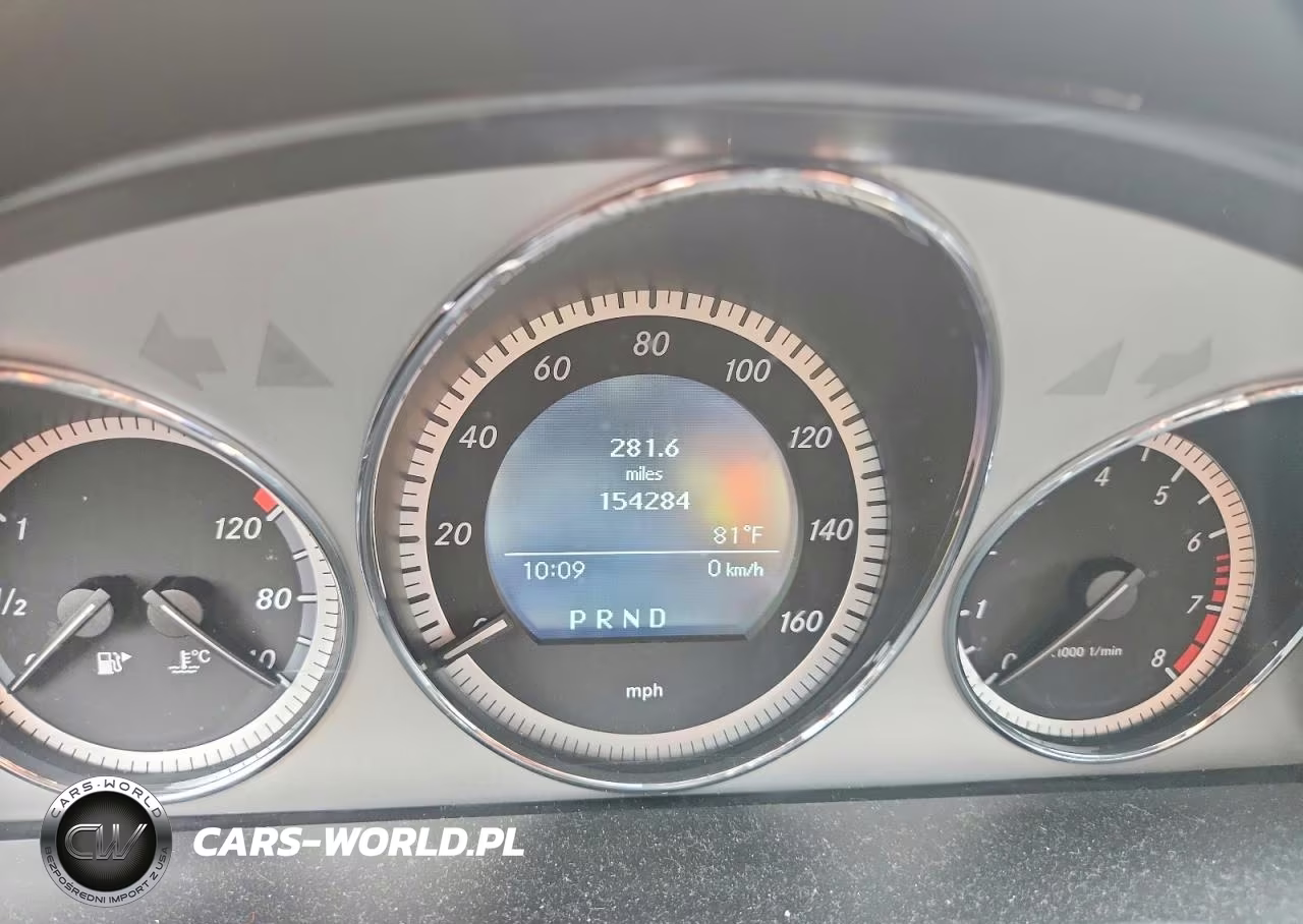 2011 Mercedes-Benz C 300 4Matic VIN:WDDGF8BB6BR177361 - 9