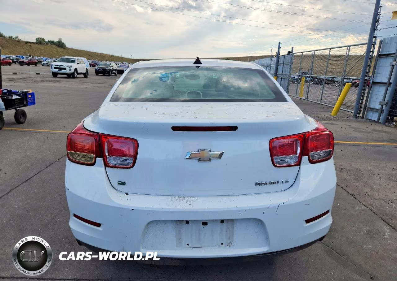 2014 Chevrolet Malibu Ls VIN:1G11A5SL5EF277763 - 6