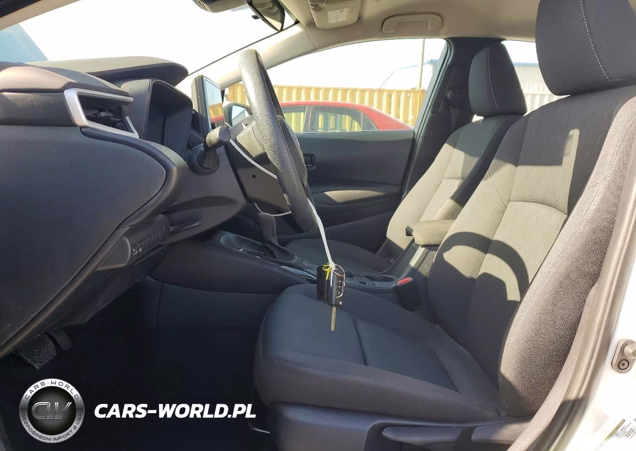 2025 Toyota Corolla Le VIN:5YFB4MDEXSP331963 - 7
