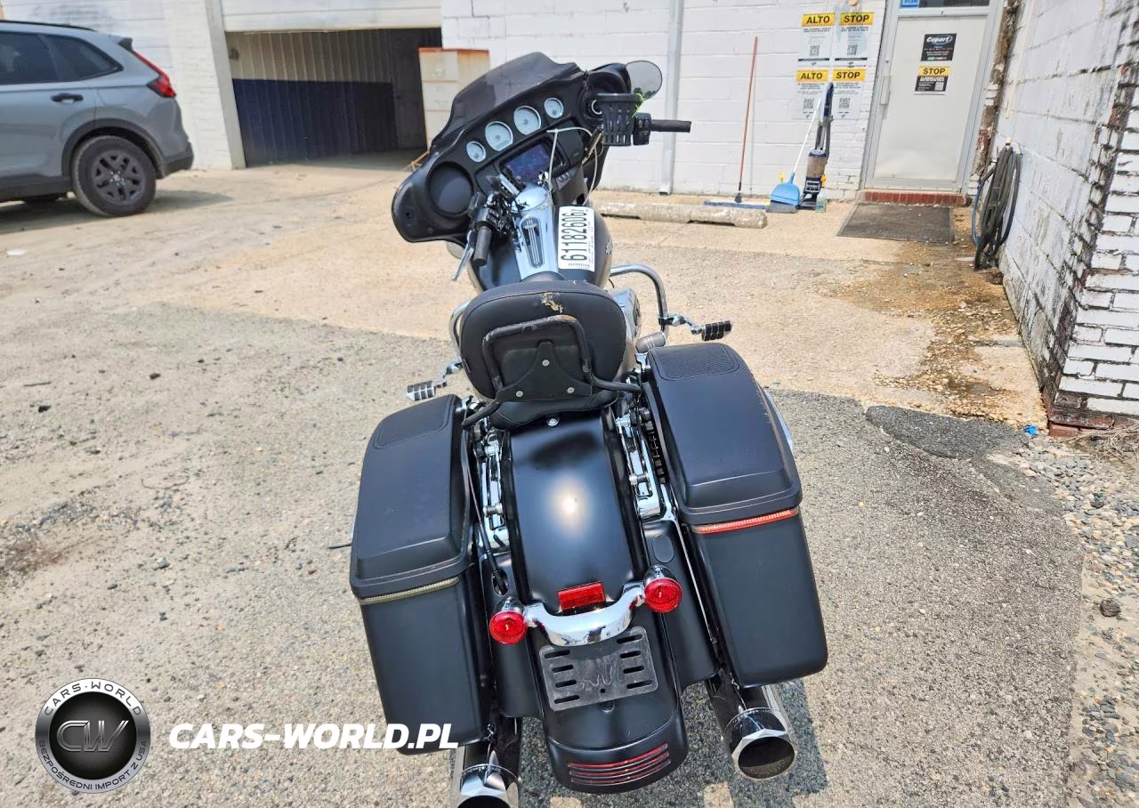 2020 Harley-Davidson Flhx VIN:1HD1KBC14LB608755 - 4