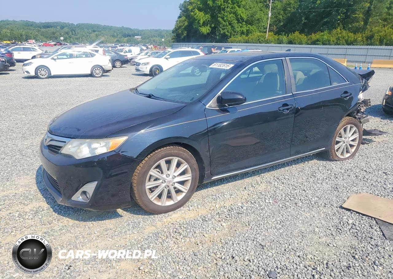 2012 Toyota Camry Xle V6 – zdjęcie 1 z 12