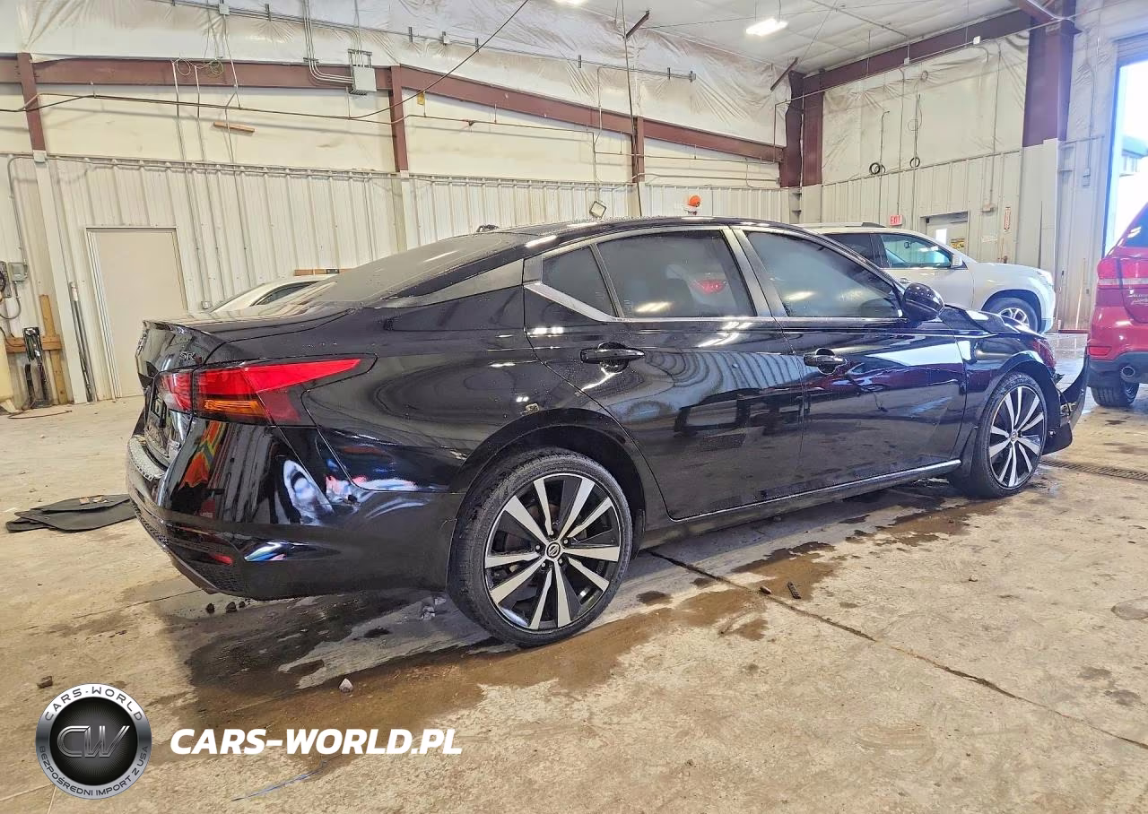 2020 Nissan Altima Sr VIN:1N4BL4CW1LC263601 - 3