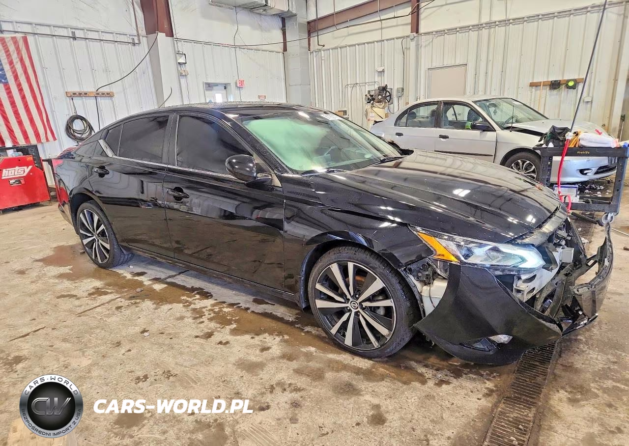 2020 Nissan Altima Sr VIN:1N4BL4CW1LC263601 - 4