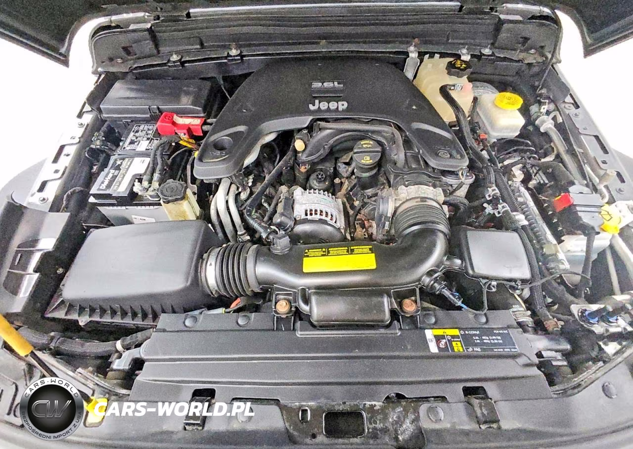 2019 Jeep Wrangler Unlimited Sport VIN:1C4HJXDG5KW578305 - 12