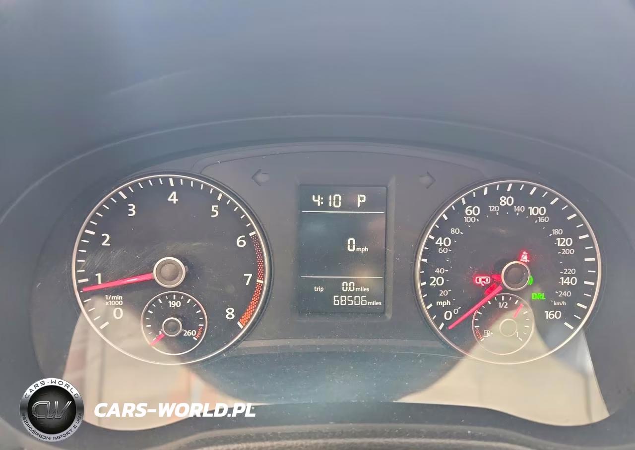 2015 Volkswagen Passat S VIN:1VWAS7A32FC123030 - 9