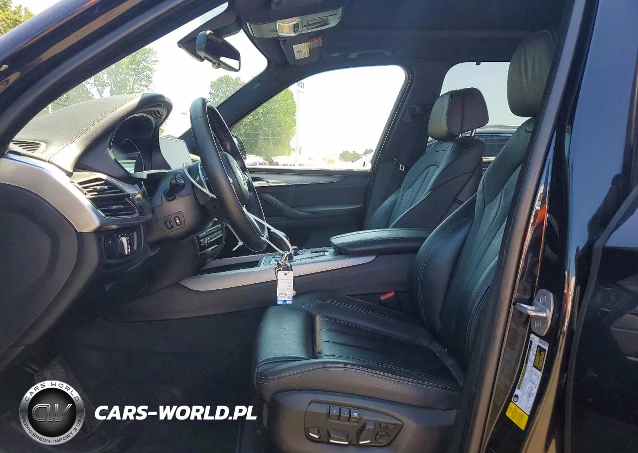 2018 BMW X5 xDrive50I VIN:5UXKR6C51J0U15756 - 7